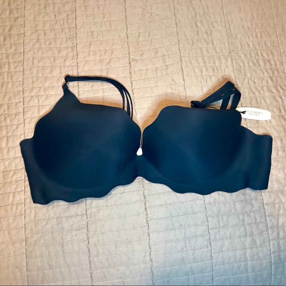 Victoria’s Secret secret embrace push up bra